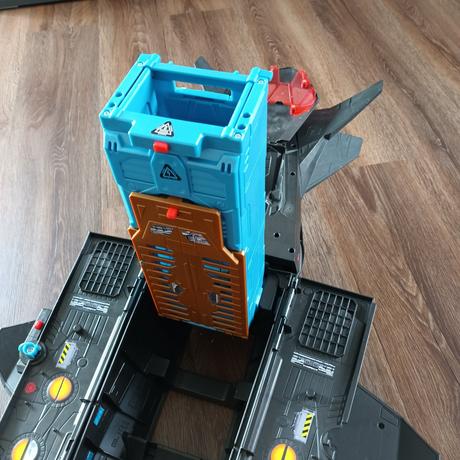 Justice league batmanova loď, 