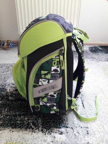 Školská aktovka t-rex do 1.,2.triedy,