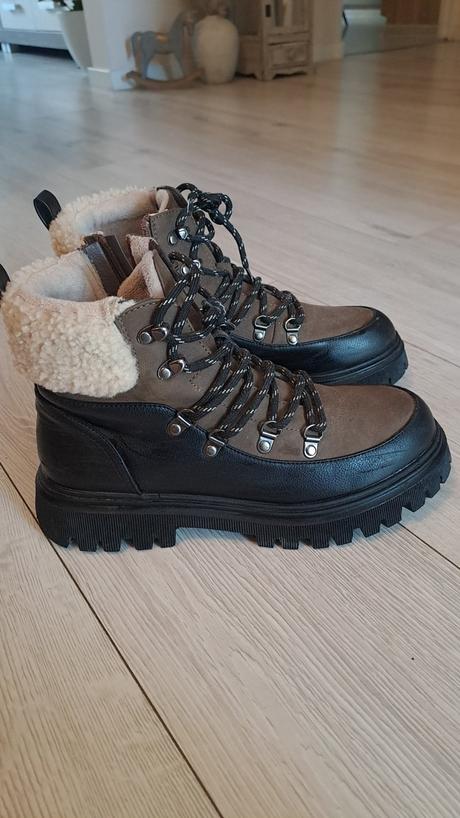 Topánky, reserved,40