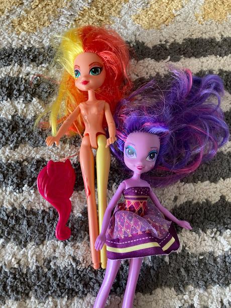 Monster high bábiky a hrebeň, 