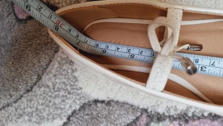 B3318 lakovky, reserved,29