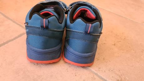 Veľmi pekný stav - 22,5cm, 34