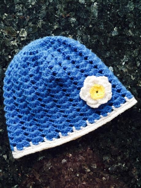 Hačkovane čiapočky, rozne velkosti, 104–116