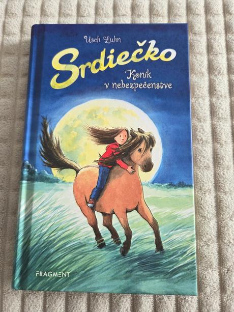 Kniha srdiečko,