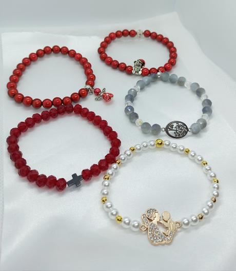 Náramky , ručná práca, minerálne a iné, 