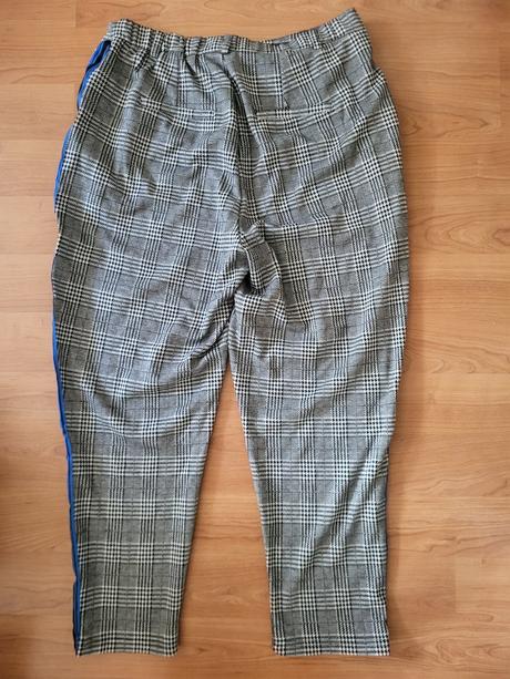 Nohavice i.scenery, l