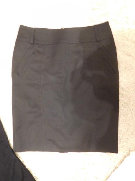 Balík oblečenia, s