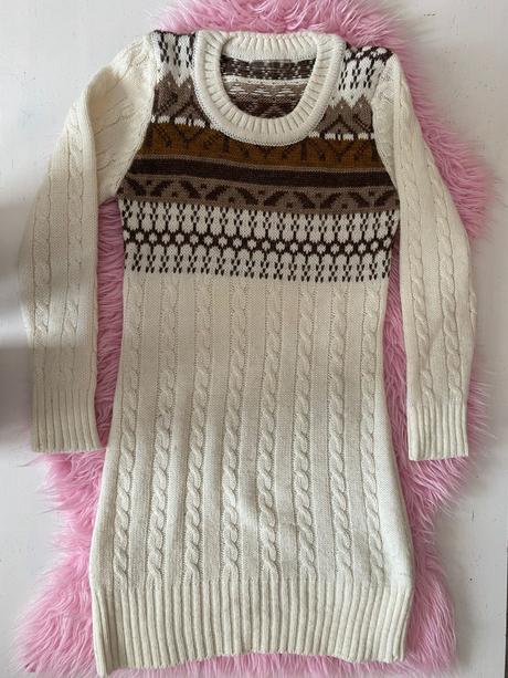 Predĺžený sveter/šaty na zimu, s