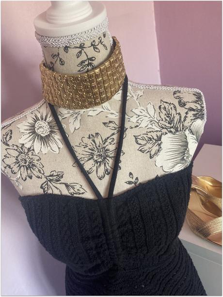 Zlatý choker náhrdelník zn.zara, zara