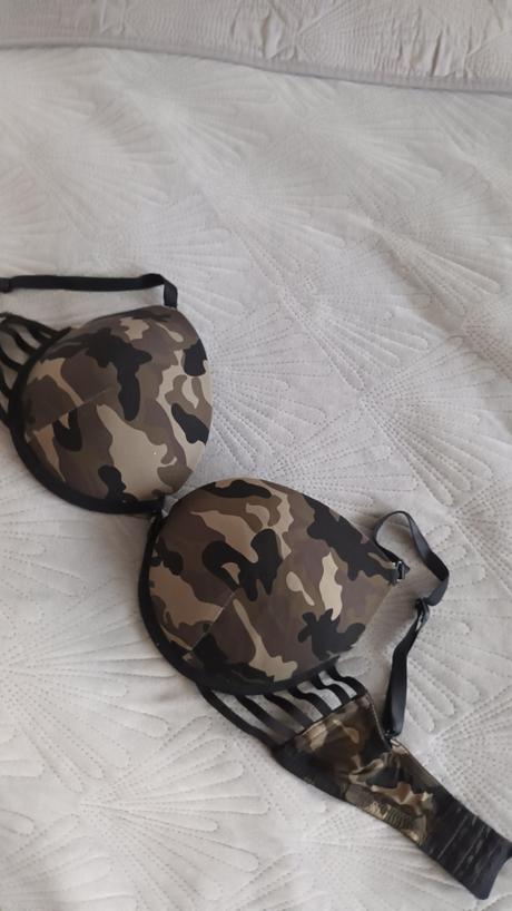 Kvalitná dámska podprsenka, xl