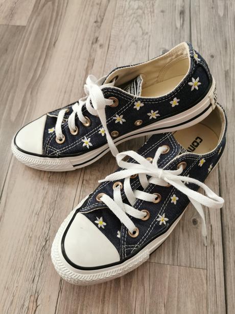 Tmavomodré plátenky s kvetmi converse, converse,36