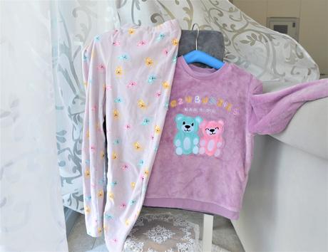 Velúrové teplé pyžamko-140, 140