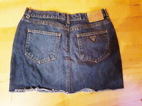 Riflova minisukna guess,ako nova, pc 77e, guess,s