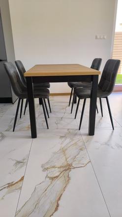Jedálenský rozkladací stôl 180x80,