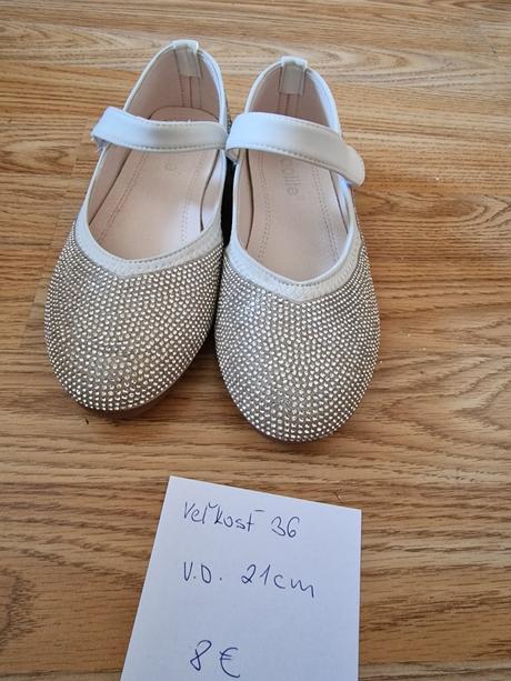 Strieborné balerinky 36, 36
