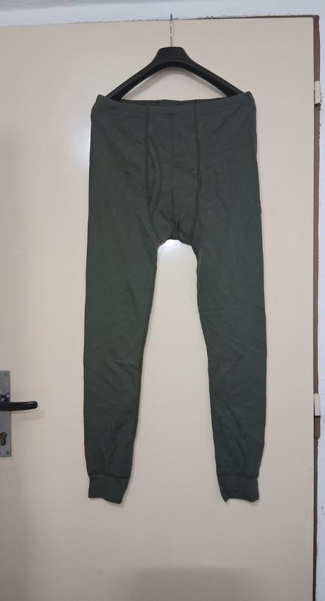 Spodky legíny tepláky nohavice ako nové vojenské, l