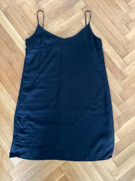 Šaty na ramienka, m