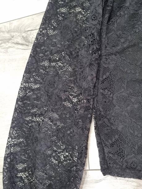 Čierny čipkovaný top č.36, new look,36