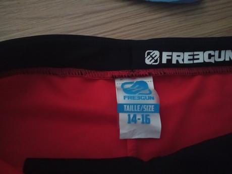 Nenosené plavky freecun a speedo + darcek, 170