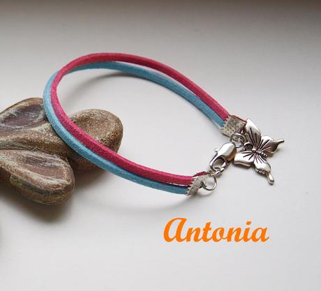 Letny ruzovo-tyrkysovy naramok, 