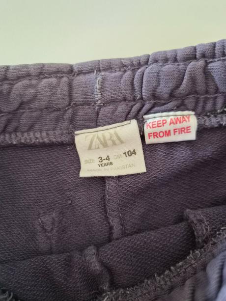 Šortky, zara,104