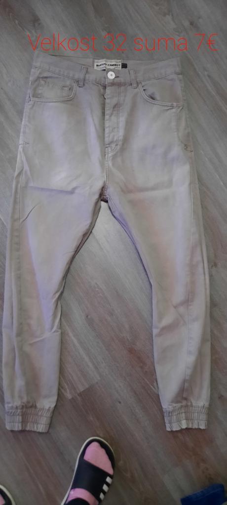 Nohavice., 32