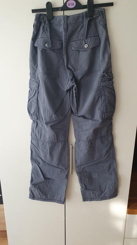 Dámske cargo nohavice bershka, bershka,32