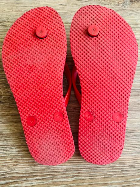 Skvelé šľapky značky benetton, 1xobuté, pc 16 eur, benetton,30