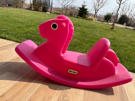 Little tikes hojdaci kon plastovy, 