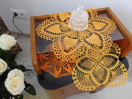 Háčkované žlté, 