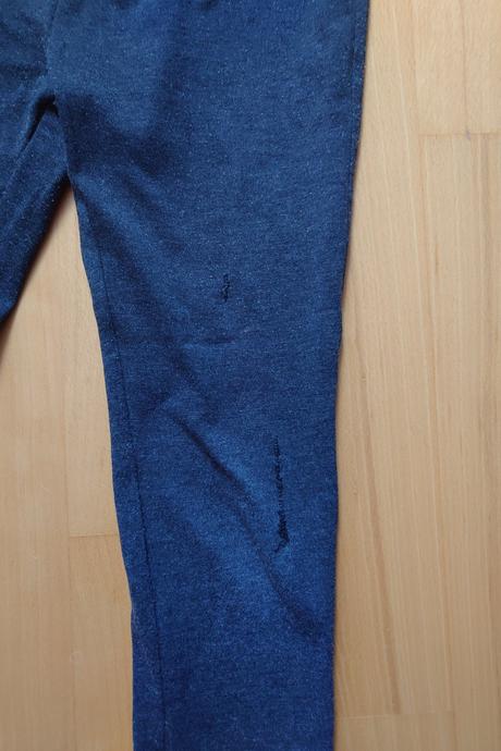 Crop top a leginy, takko,134