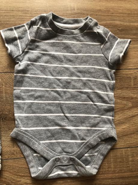 Mix oblečenia, 50–62