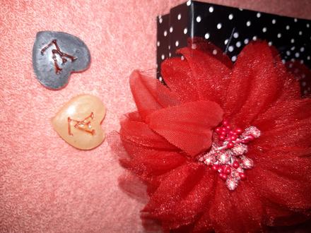 Ozdobné srdiečko lv darujem k nákupu,