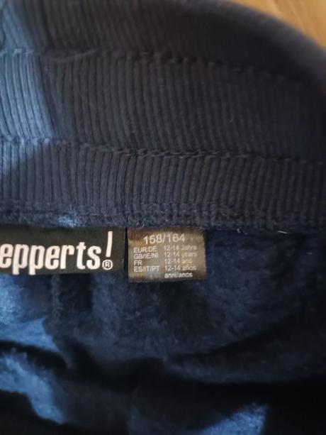 Tepláky, pepperts,158