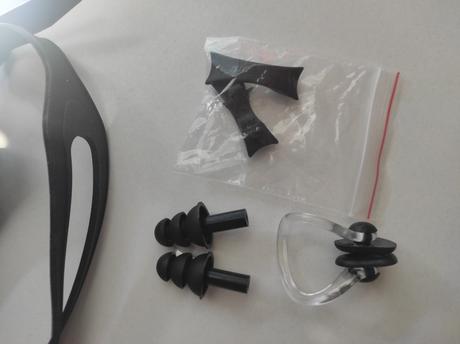 Dioptrické plavecké okuliare,