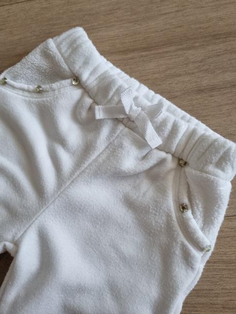 Teplé tepláčiky, 68