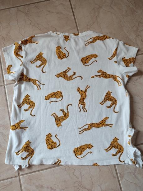 Tričko crop, reserved,152