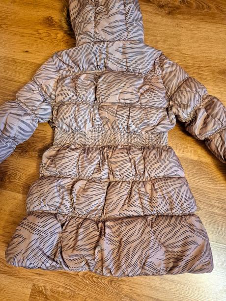 Zimna bunda 122, reserved,122