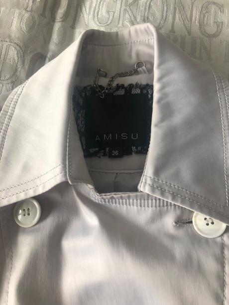 Bledo šedí kabát, amisu,36