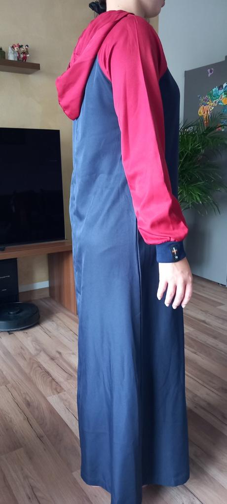 Sportove saty, 38