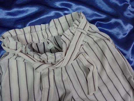 Kvalitné letné nohavice, s