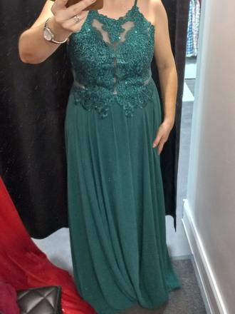 Spoločenské šaty, m