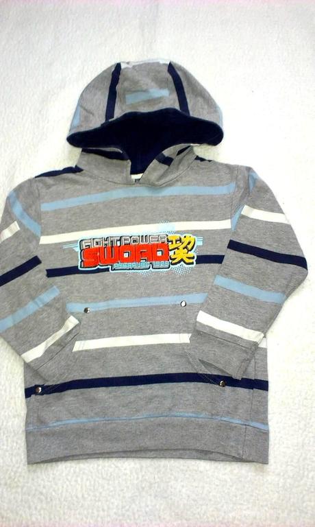 Mikina s kapucňou, reserved,110