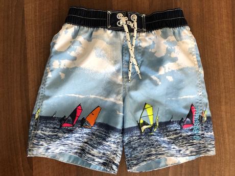 Kúpacie šortky, 92