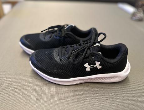 Tenisky under armour, under armour,37