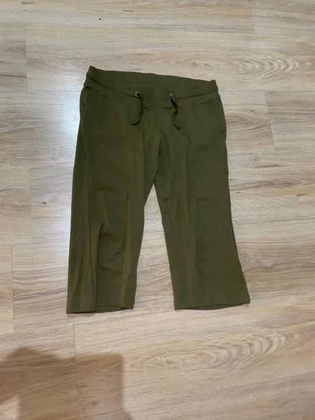 Tristvrtove kraťasy s až m, esmara,s