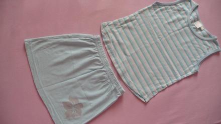 Kompletík tričko a sukňa s kvietkom, 128