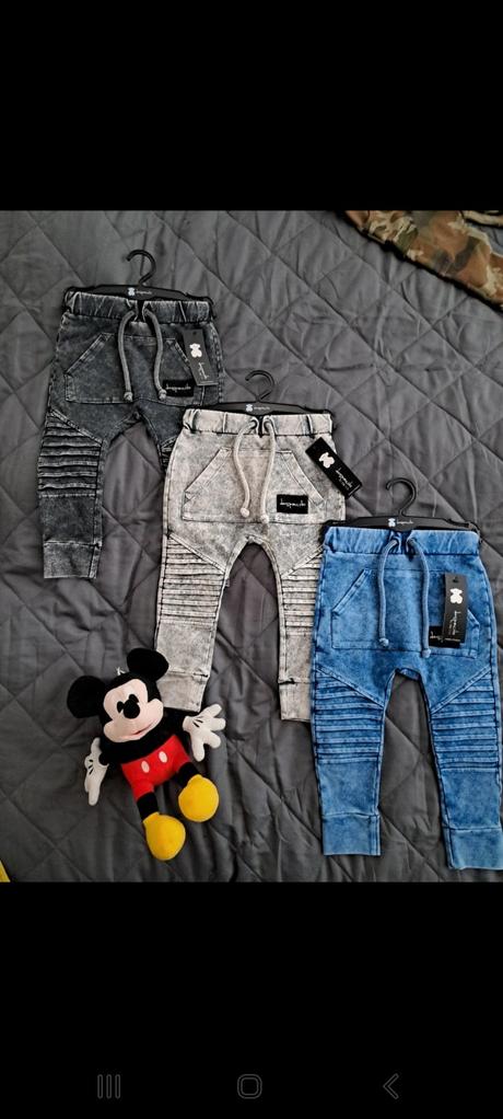 3x teplaky despacito c.98, 98