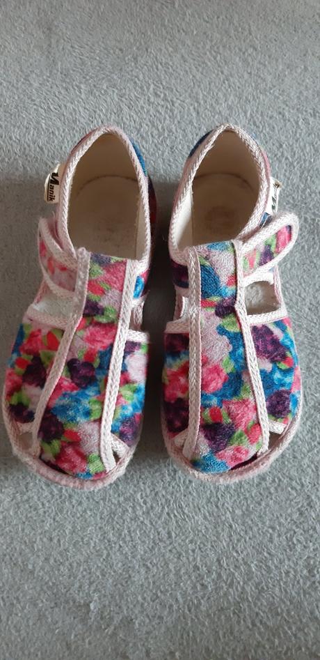 Papuce 26 na donosenie, manik,26