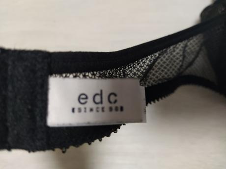 Čipkovaná podprsenka so zaujímavým dekoltom, esprit,80b